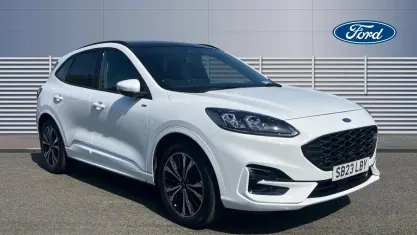 Used Ford Kuga ST-Line X 190 HP (139 kW) 2023 White SUV
