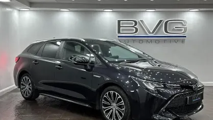 Used Toyota Corolla Design 122 HP (89 kW) 2020 Black Estate