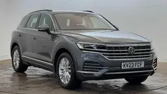 Grey Used 2023 VW Touareg SEL SUV | £49,989 (Fair price)