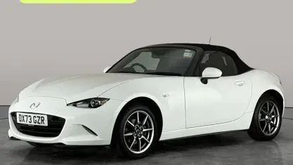 Used Mazda MX5 Exclusive-Line 132 HP (97 kW) 2023 White Cabriolet