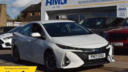 White Used 2021 Toyota Prius Business Edition Hatchback | £16,000 (Fair price)