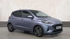 Blue New 2025 Hyundai i10 Premium Hatchback | £17,784 (Fair price)