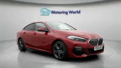 Usado BMW 218 M Sport 136 CV (100 kW) 2024 Rojo Coupe
