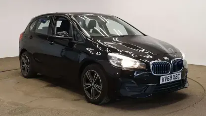 Begagnad BMW 225 Sport Line 224 HK (164 kW) 2020 Kombi