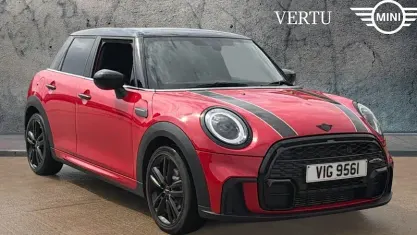 Used Mini Cooper Hatch 136 HP (100 kW) 2022 Red Hatchback