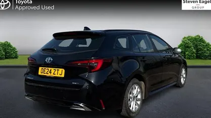 Used Toyota Corolla 140 HP (102 kW) 2026 Estate