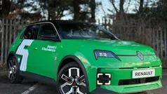 Twotone metallic pop green with black roof + red roof line Used 2025 Renault R5 Komfort Hatchback | £24,490 (Good price)