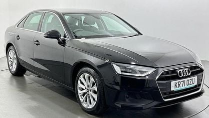 Używany Audi A4 Comfort 150 KM (110 kW) 2021 Czarny Sedan/Limuzyna