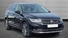 Black Used 2022 VW Tiguan Elegance SUV | £25,750 (Fair price)