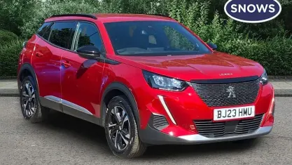 Used Peugeot 2008 Allure+ 101 HP (74 kW) 2023 Red SUV