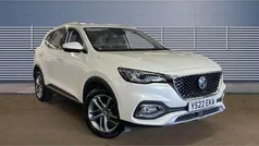White Used 2022 MG HS Exclusive SUV | £16,004 (Fair price)
