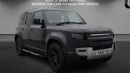 Used Land Rover Defender SE 250 HP (183 kW) 2022 SUV