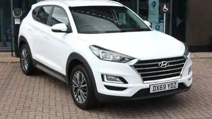 Used Hyundai Tucson Premium 132 HP (97 kW) 2019 White SUV