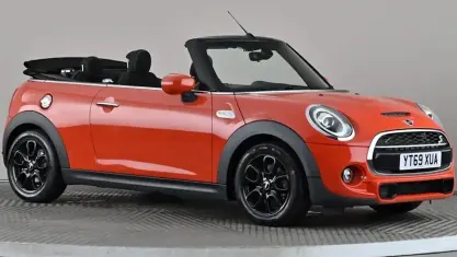 Used Mini Cooper S Cabriolet Classic 192 HP (141 kW) 2019 Orange Cabriolet