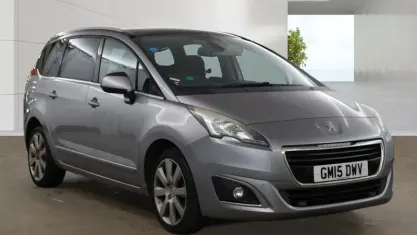 Used Peugeot 5008 Allure 120 HP (88 kW) 2016 Estate