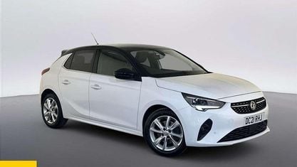 Second-hand Vauxhall Corsa Elite 101 CP (74 kW) 2021 Alb Hatchback