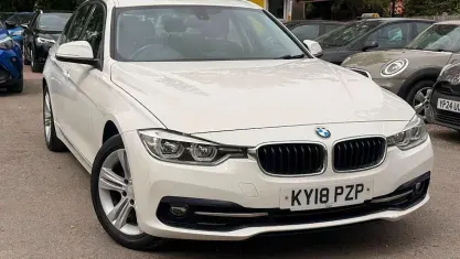 Used BMW 318 Sport Line 136 HP (100 kW) 2018 White Sedan