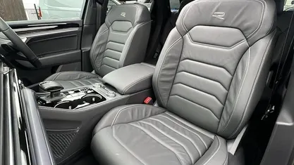 Used 2025 VW Touareg Black Edition SUV | £55,999 (Fair price)