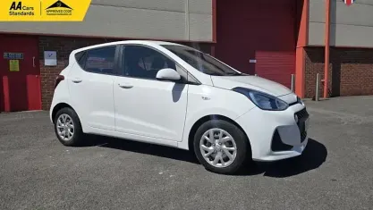 Gebraucht Hyundai i10 SE 67 PS (49 kW) 2020 Kleinwagen