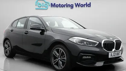 Used BMW 118 Sport Line 150 HP (110 kW) 2021 Black Hatchback