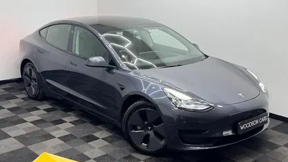 Used Tesla Model 3 Standard Range 208 kW (283 HP) 2021 Sedan