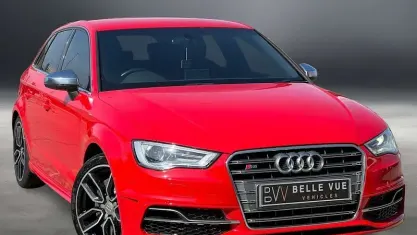 Used Audi S3 Sportback Advanced 300 HP (220 kW) 2015 Hatchback