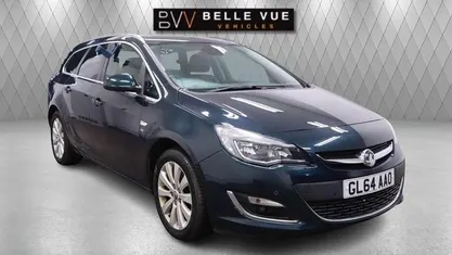 Used 2014 Vauxhall Astra Elite Estate | £4,995 (A bit pricey)