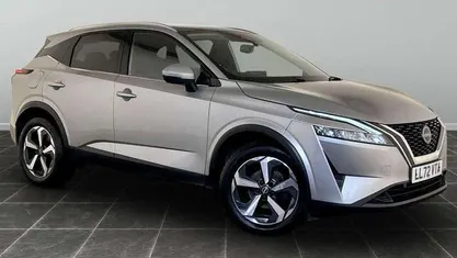 Silver Used 2022 Nissan Qashqai N-Connecta SUV | £12,795 (Fair price)