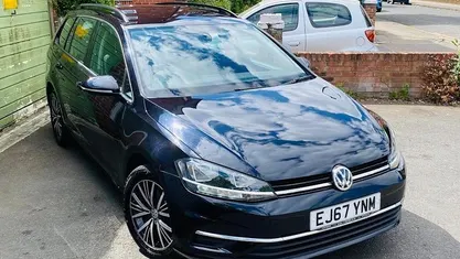 Used VW Golf VII SE 116 HP (85 kW) 2018 Estate