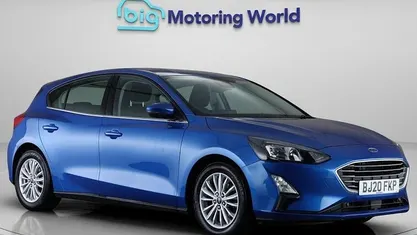 Used Ford Focus Titanium 125 HP (91 kW) 2020 Blue Hatchback