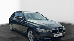 Black sapphire metallic paint Used 2018 BMW 320 Sport Line Estate | £18,795 (Fair price)