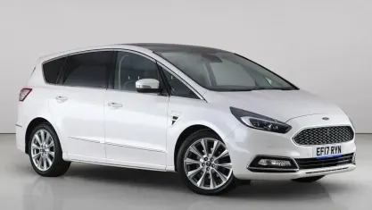 Used Ford S-MAX Vignale 179 HP (131 kW) 2017 White MPV