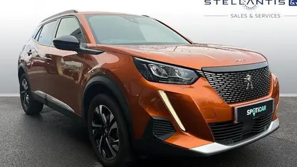 Used Peugeot 2008 Allure+ 101 HP (74 kW) 2023 SUV