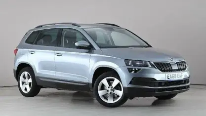 Używany Skoda Karoq SE 150 KM (110 kW) 2021 SUV