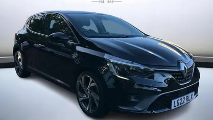 Diamond black Used 2022 Renault Clio V RS Line Hatchback | £12,299 (Fair price)