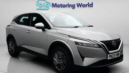 Used Nissan Qashqai Acenta Premium 140 HP (102 kW) 2023 Silver SUV