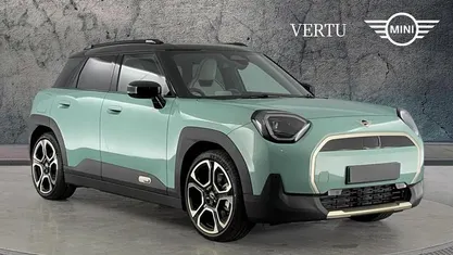 Used Mini Aceman Exclusive 135 kW (184 HP) 2025 Green SUV