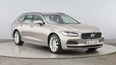 Used 2022 Volvo V90 Momentum Estate | £24,995 (Fair price)