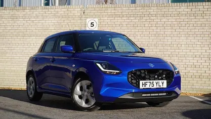 Used Suzuki Swift 82 HP (60 kW) 2025 Frontier blue Hatchback