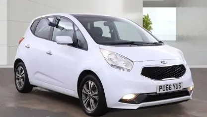 Usado Kia Venga 125 HP (91 kW) 2019 Citadino