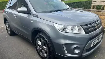 Usado Suzuki Vitara SZ-T 120 CV (88 kW) 2017 Gris SUV