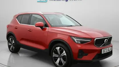Used Volvo XC40 Ultimate 262 HP (192 kW) 2022 Red SUV