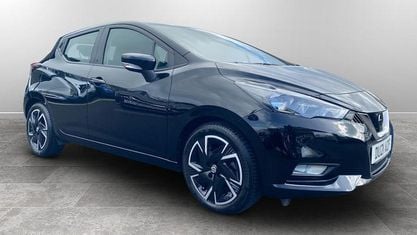 Usado Nissan Micra Acenta 92 HP (67 kW) 2021 Preto Citadino
