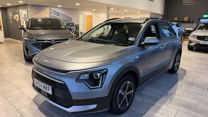 Used 2025 Kia Niro SUV | £22,499 (Fair price)