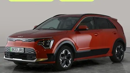 Used Kia Niro 150 kW (204 HP) 2023 Orange SUV