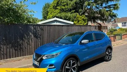 Used Nissan Qashqai Tekna+ 116 HP (85 kW) 2017 Blue SUV