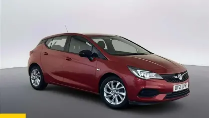 Used Vauxhall Astra S 105 HP (77 kW) 2021 Red Hatchback