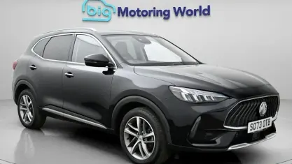 Usado MG HS Trophy 162 HP (119 kW) 2024 Preto SUV