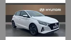 White Used 2022 Hyundai i20 SE Hatchback | £14,546 (Fair price)