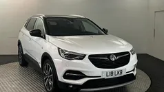 White Used 2020 Vauxhall Grandland X Ultimate SUV | £13,950 (Fair price)